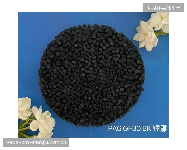 实验室数据表明,当改性尼龙防撞条的洛氏硬度超过HRC55时,虽然耐磨性提升,但其在反复冲击下的抗碎裂能力反而下降20% 实验室数据表明,当改性尼龙防撞条的洛氏硬度超过HRC55时,虽然耐磨性提升,但其在反复冲击下的抗碎裂能力反而下降20%